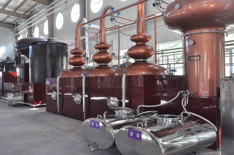寧夏白蘭地產(chǎn)業(yè)新篇章 西北最大基酒蒸餾項(xiàng)目投產(chǎn)，賦能葡萄酒加工全產(chǎn)業(yè)鏈